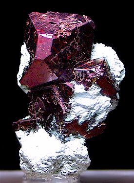 DEN87cuprite2.jpg (30165 bytes)