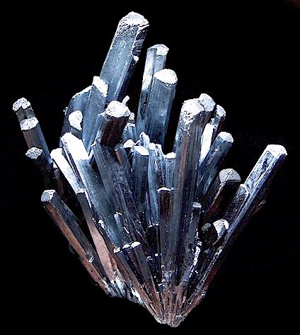 Denv487stibnite.jpg (43188 bytes)