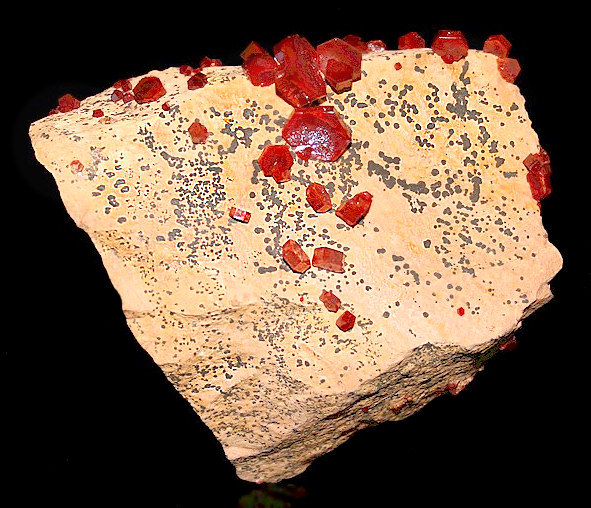 Denver2009-172vanadinite.jpg (135521 bytes)