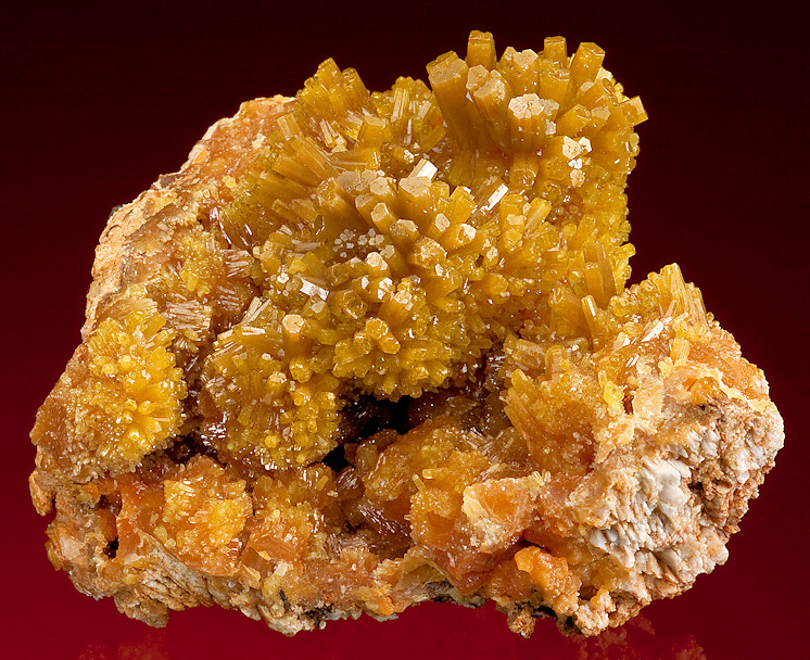 Denver2011-57Pyromorphite65mm.jpg (314918 bytes)