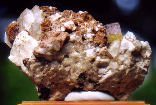 TC320elbaelbaite.jpg (44005 bytes)