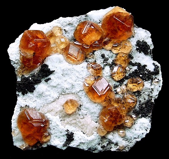 Tucson2008-208hessonite.jpg