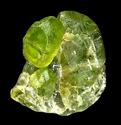 Tucson2009-29peridot.jpg (46779 bytes)