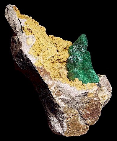 Tuc2006-312malachite.jpg (54317 bytes)