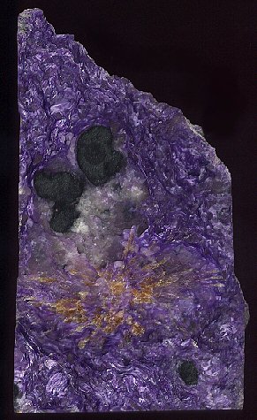 den125charoite.jpg (50557 bytes)
